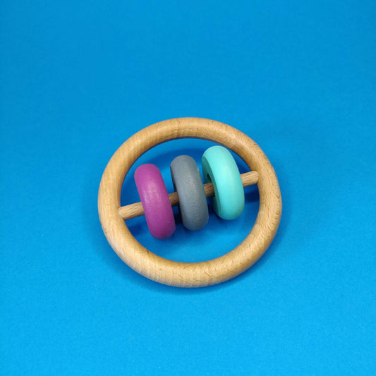 sonajero, mordedor de madera artesanal circular para bebé
