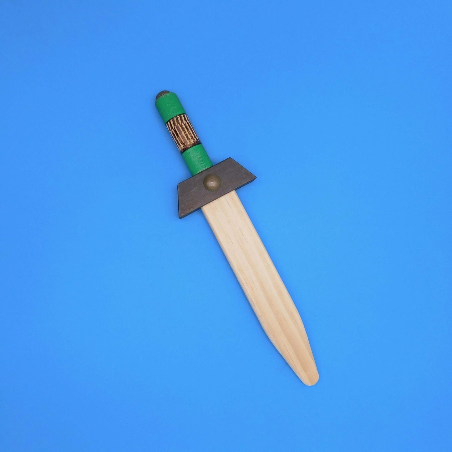 Puñal de madera de juguete artesanal verde