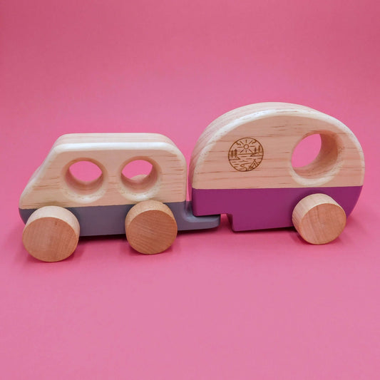 caravana de madera de juguete