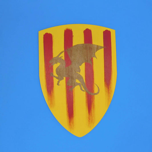 escudo de juguete de madera con dragón